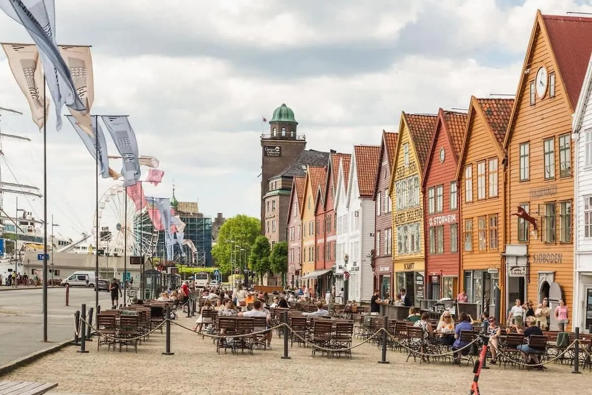 Dinbnb Homes I Historical 1850 House Bergen Norway