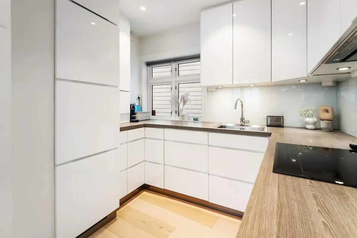 Dinbnb Homes I Historical 1850 House Bergen Apartment
