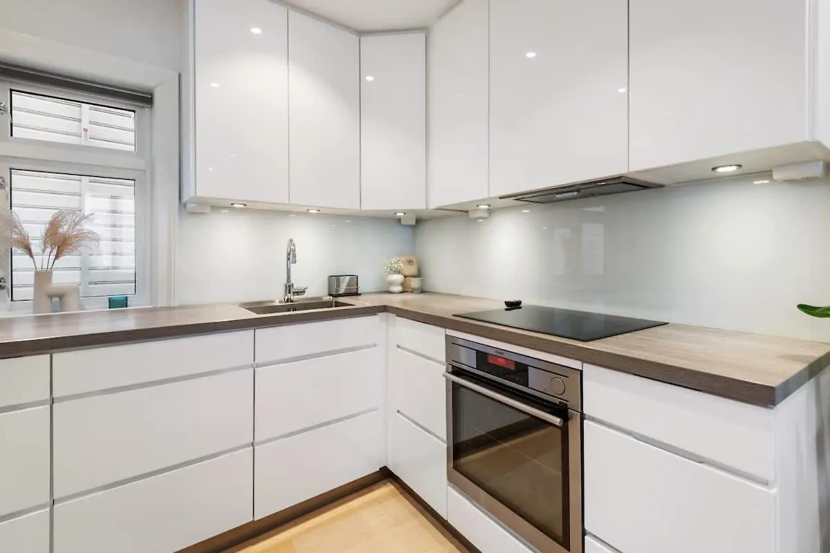 Apartment Dinbnb Homes I Historical 1850 House Bergen